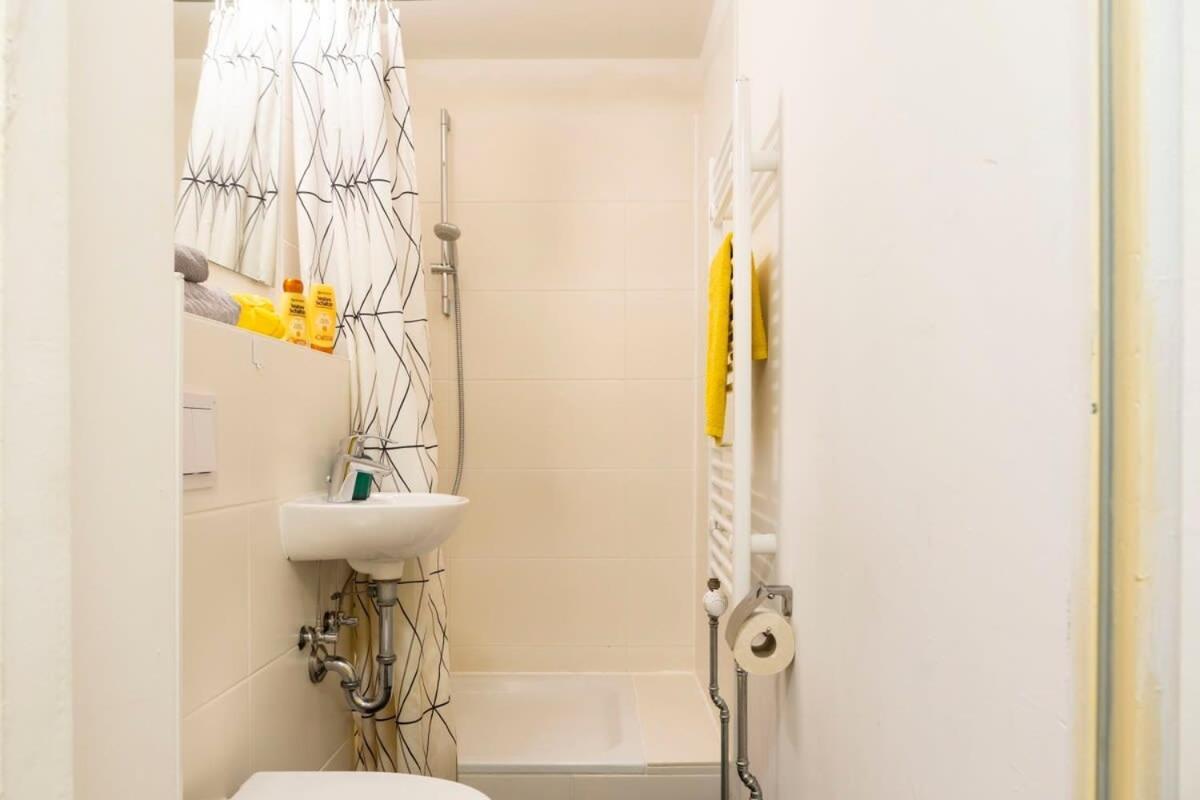 2 Bedroom In Great Location In Kreuzberg Berlín Exteriér fotografie